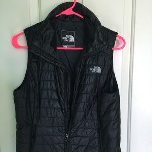Black North Face Vest